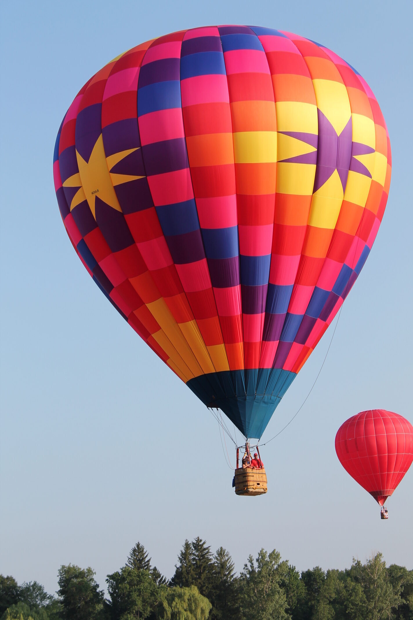 Taste and Glow Balloon Fest Beautiful Hot Air Balloon Festival in